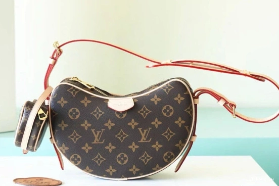 Affordable MM Croissant LOUIS VUITTON 0719